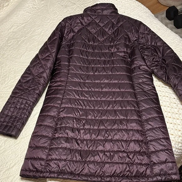 Patagonia Women's Radalie Parka - Picture 2 of 5